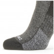 Чорапи SealSkinz Solo QuickDry Mid Length Socks