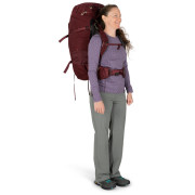 Дамска туристическа раница Osprey Fairview Trek 70