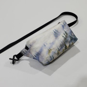 Чанта за кръста High Tail Designs Fanny Pack Foggy Forest
