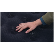 Надуваем дюшек Outwell Superior Single w/ Built-in Pump