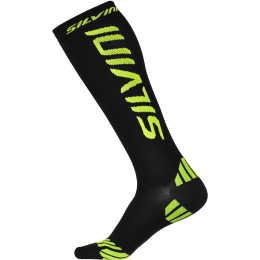 Компресионни чорапи Silvini Casalone UA562 черен/жълт Black/Neon