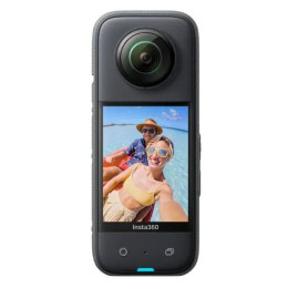 Камера Insta360 X3