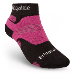 Дамски чорапи Bridgedale Hike MW MP Ankle черно/розово Black/Pink