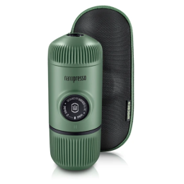 Туристическа кафемашина Wacaco Nanopresso с калъф за пътуване зелен