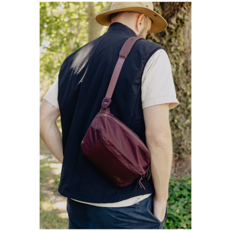 Чанта за кръста Peak Design Outdoor Sling 4L