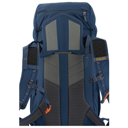 Туристическа раница Pinguin Fly 35