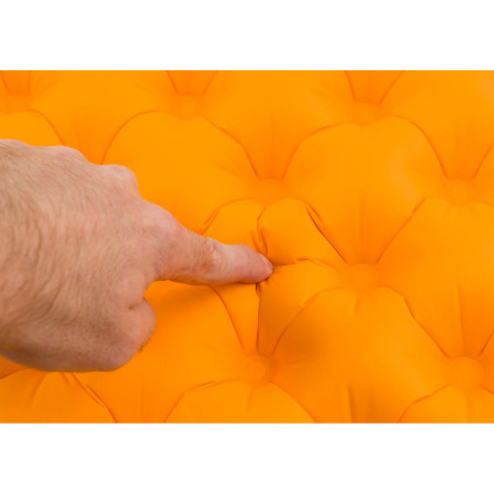 Надуваема постелка Sea to Summit UltraLight Insulated Air Mat S