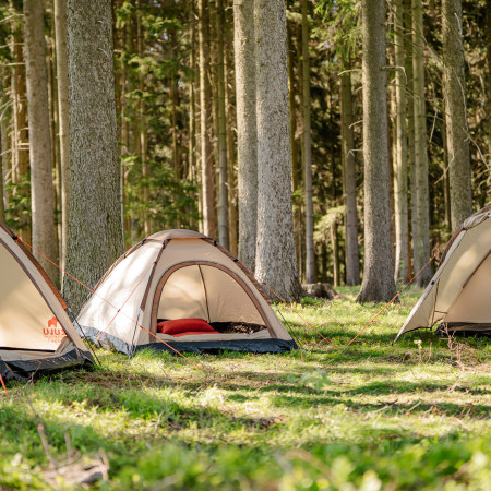 Палатки – 690 модела от 30 марки, всичко в наличност! Сезонът започва.