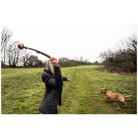 Играчка за куче Mountain Paws Adjustable dog ball launcher