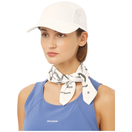 Шапка с козирка Salomon Shakeout Cap