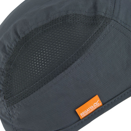 Шапка с козирка Regatta Fold Away Cap
