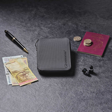 Калъф за документи LifeVenture Rfid Mini Travel Wallet