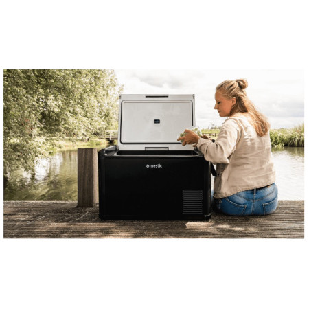 Хладилна кутия Mestic Coolbox Compressor MCCP-35 AC/DC
