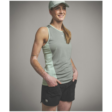 Дамски къси панталони Ortovox Trace Shorts W