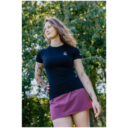 Дамска тениска Zulu Merino Fire 160 Short