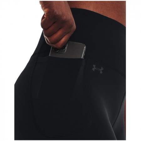 Дамски къси панталони Under Armour Motion Bike Short