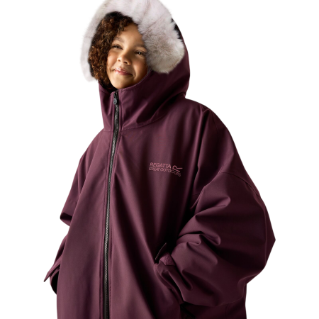 Детски дъждобран Regatta Junior Waterproof Changing Robe Pro Fig