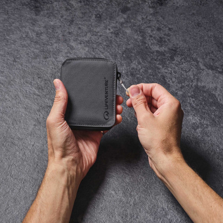 Портфейл LifeVenture Rfid Bi-Fold Wallet