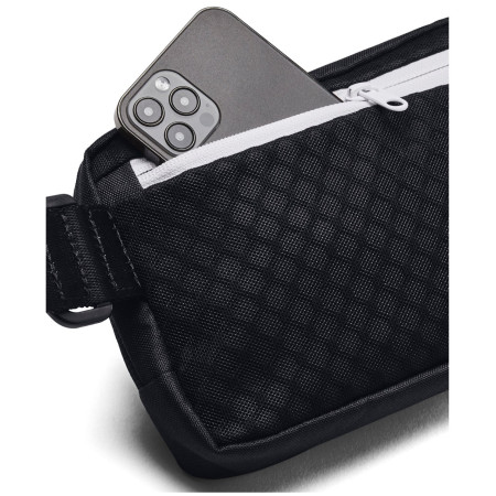 Чанта за кръста Under Armour Loudon Waist Bag Xbody