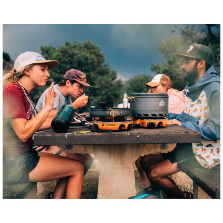 Газов котлон Jet Boil Genesis Basecamp System – Isobutane