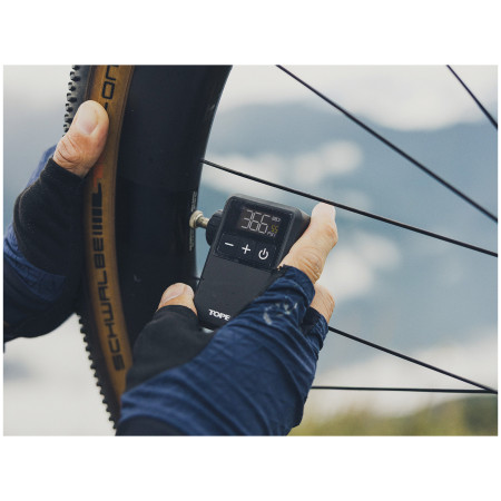 Електрическа помпа Topeak E-Booster Digital Mini