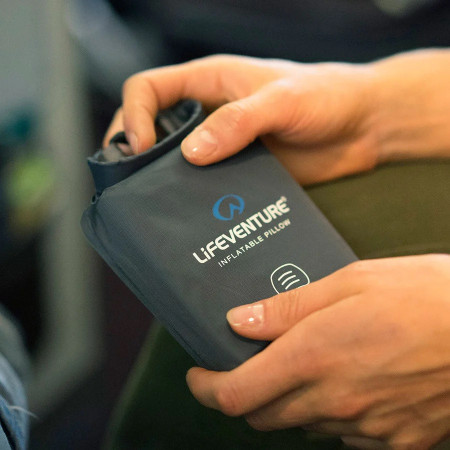 Възглавница за пътуване LifeVenture Inflatable Pillow