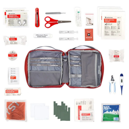 Аптечка за кучета Mountain Paws Ultimate Dog First Aid Kit (2026)