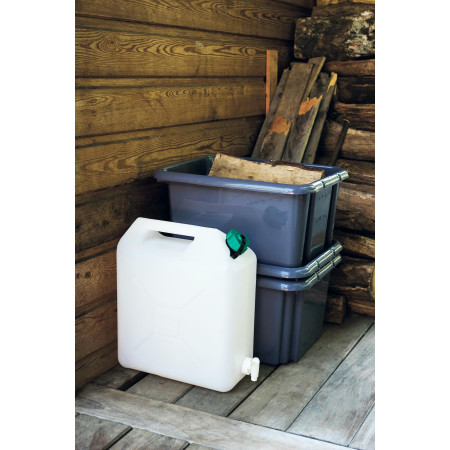 Пластмасова туба Eda jerrycan 15l