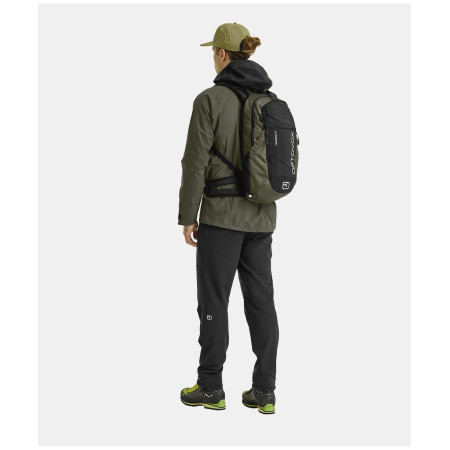 Туристическа раница Ortovox Traverse 20