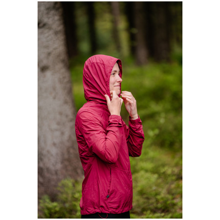 Дамско шушляково яке MOOA Windbreaker