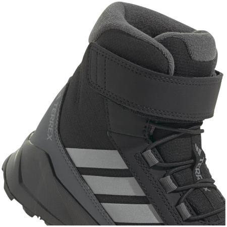 Детски зимни ботуши Adidas Terrex Trailmaker 2 Cw+ K