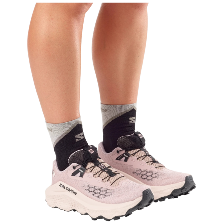 Дамски обувки за бягане Salomon Ultra Glide 4