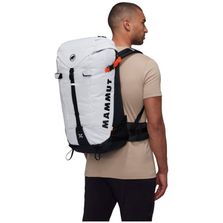 Туристическа раница Mammut Trion 38