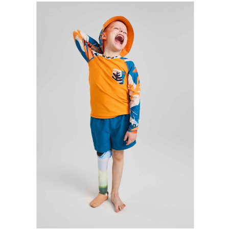 Детска шапка с периферия Reima Viehe