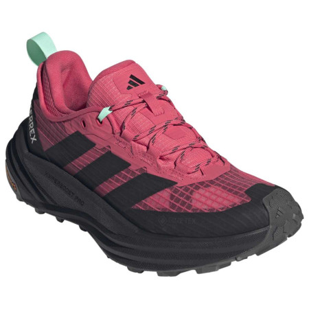 Дамски туристически обувки Adidas Terrex Freehiker 3 Low Gtx