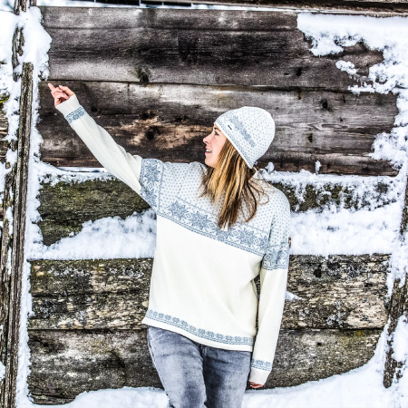 Пуловер Kama 4053