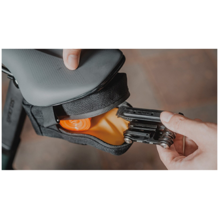 Чантичка за под седалката Topeak Elementa SeatBag M