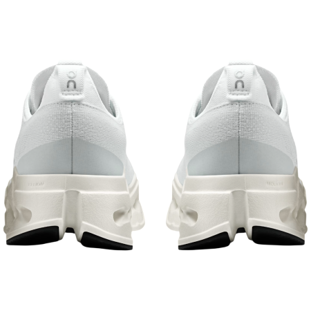 Дамски обувки за бягане On Running Cloudsurfer Max