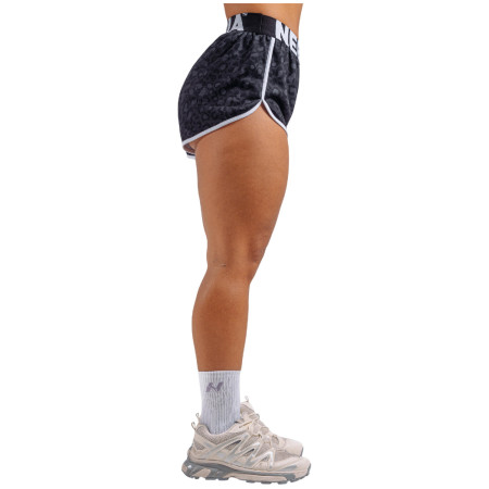 Дамски къси панталони Nebbia Leopard Training Shorts Primal