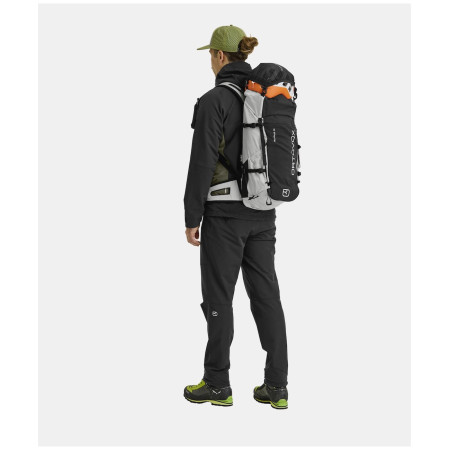 Туристическа раница Ortovox Traverse Pure 30
