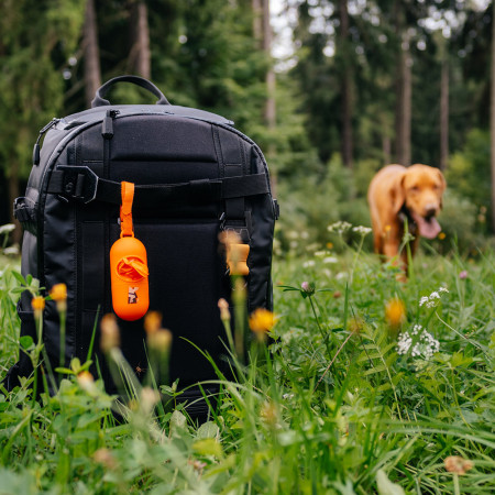 Дозатор за торбички за кучешки отпадъци Explorer Dog Zásobník s 1 rolí