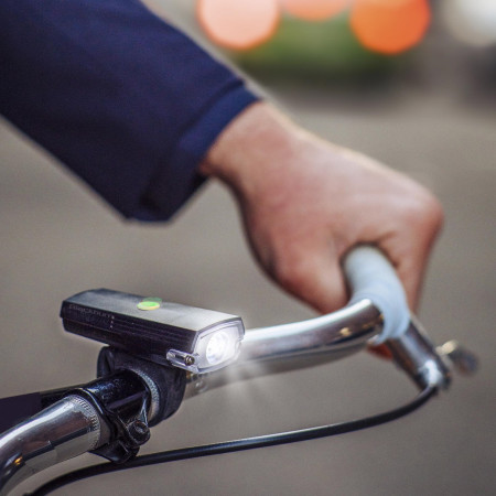 Предна светлина Blackburn Dayblazer 550