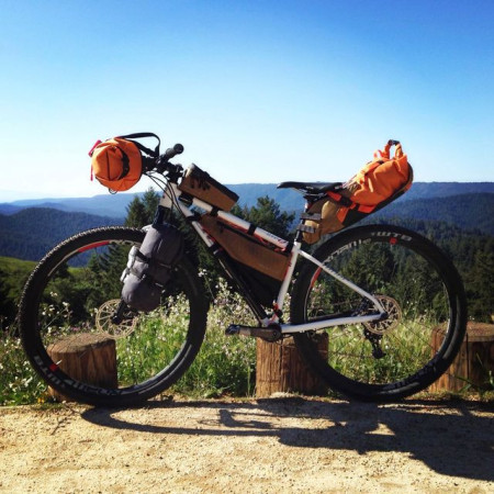 Чанта за велосипедна рамка Blackburn Outpost Top Tube Bag