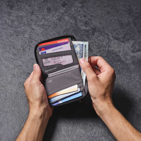 Портфейл LifeVenture Rfid Bi-Fold Wallet