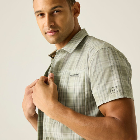 Мъжка риза Regatta Anti-Insect Travel Light S/S Shirt