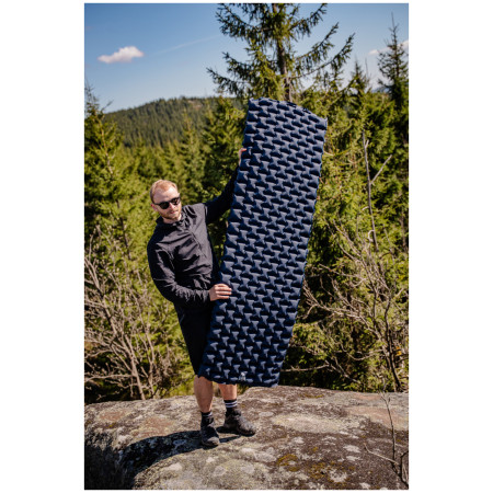 Надуваема постелка Zulu Carlos