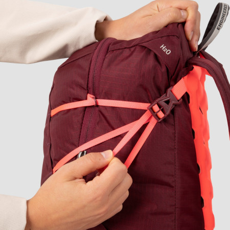 Дамска раница Salewa Mtn Trainer 2 22 W