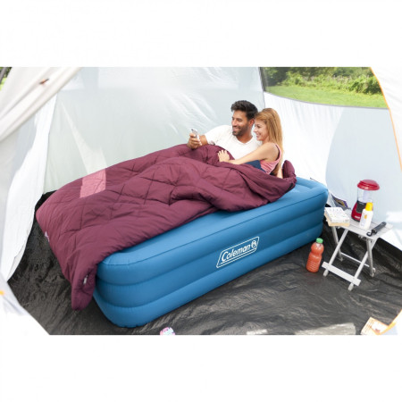 Надуваем дюшек Coleman Extra Durable Airbed Raised Double