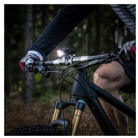 Предна светлина Sigma Buster 300