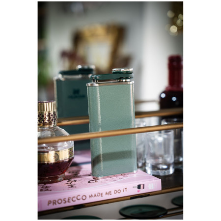 Джобна бутилка Stanley Classic series 230 ml